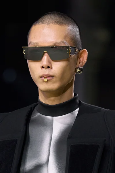 Look 254